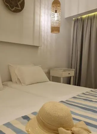 Alexandra 2* Skála